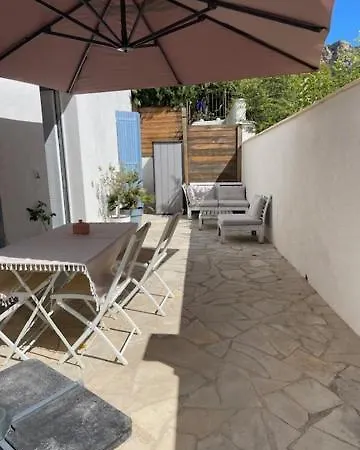 Azur 4 Pers - Parking - Terrasse - 10min Du Centre Apartamento *